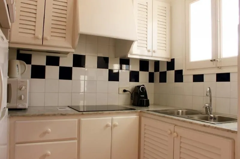 Apartamentos Posidonia Son Parc