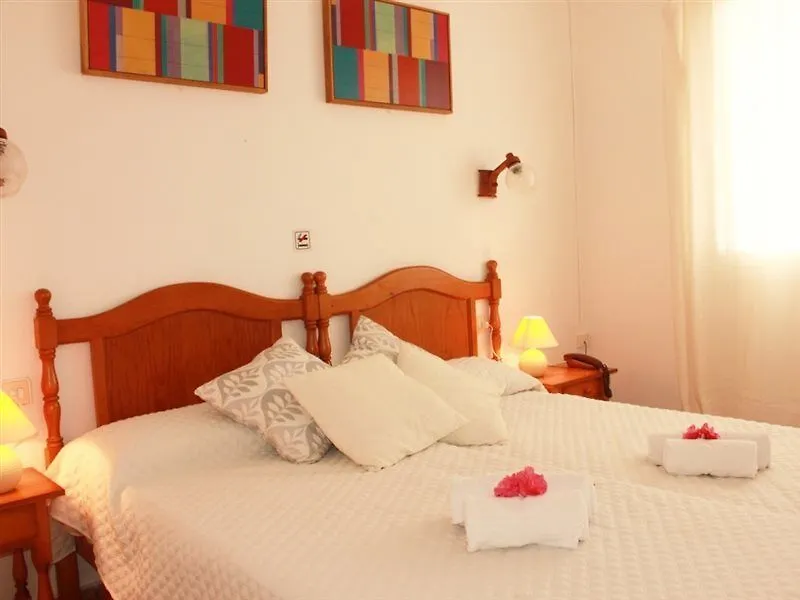 Apartamentos Posidonia Son Parc Aparthotel